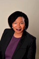 Brenda Tugwell - Buchhalterin in Oberhausen