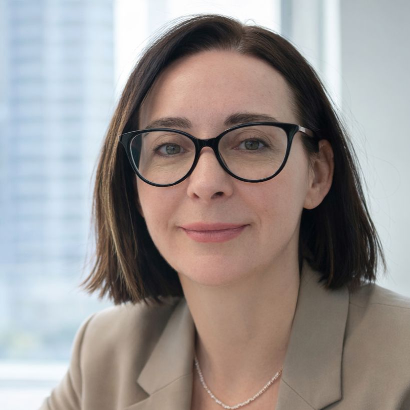 Svitlana Lopez Himely - Buchhalterin in Offenbach am Main