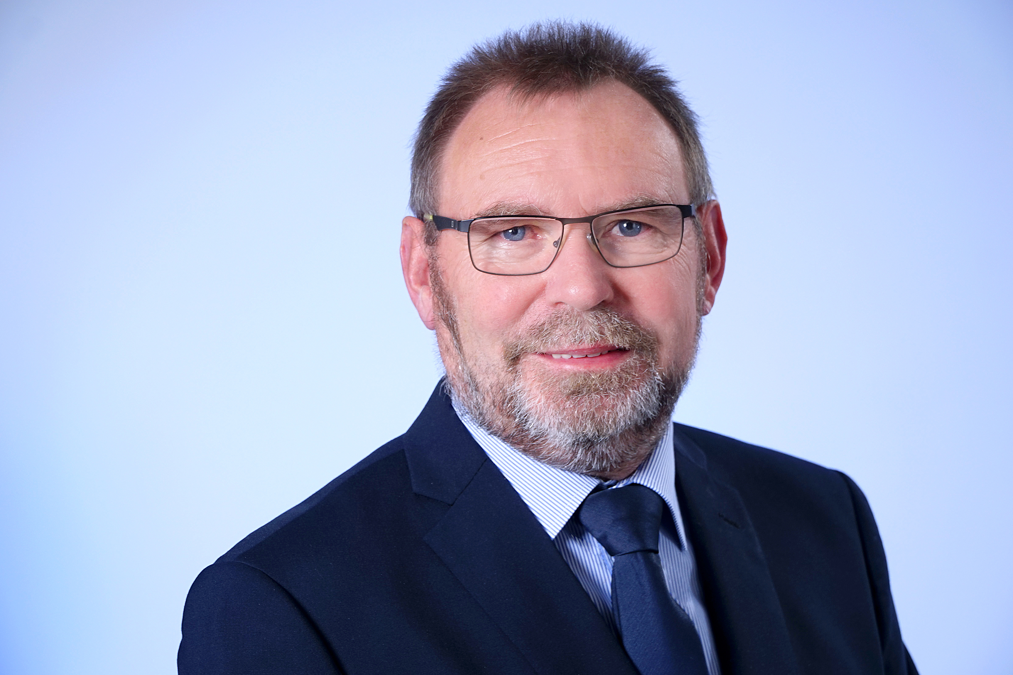 Rainer Lebold - Buchhalterin in Großheubach