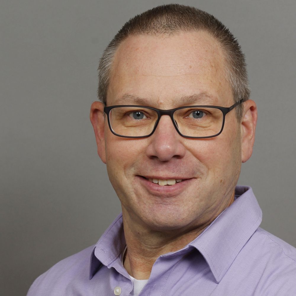 Matthias Müller - Buchhalterin in Emmerthal