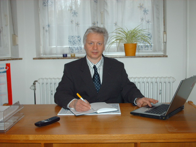 Dieter Dier - Buchhalterin in Bötzingen