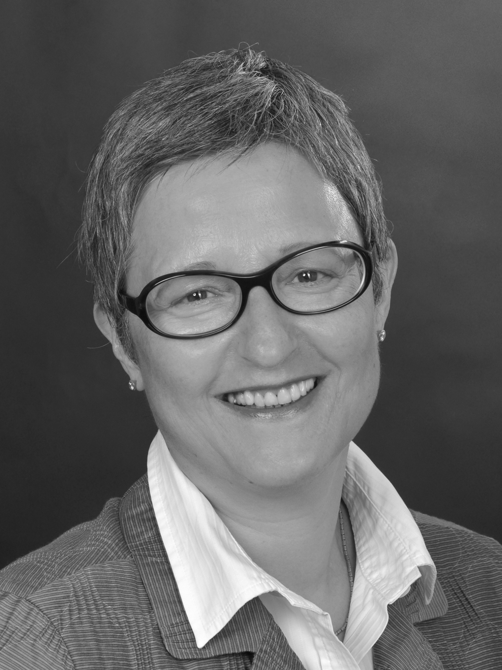 Elisabeth Loenicker - Buchhalterin in München