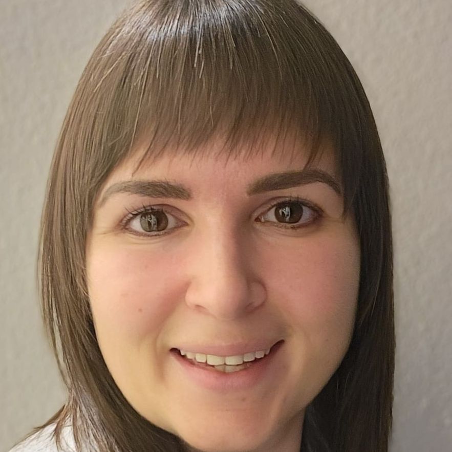 Madeleine Hacker-Zalouflis - Buchhalterin in Eningen unter Achalm