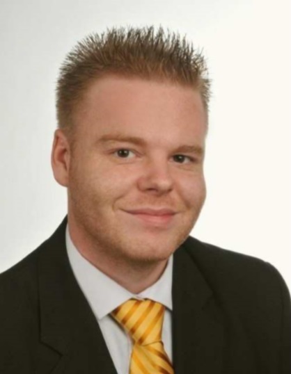 Julian Schnabel - Buchhalterin in Mölln
